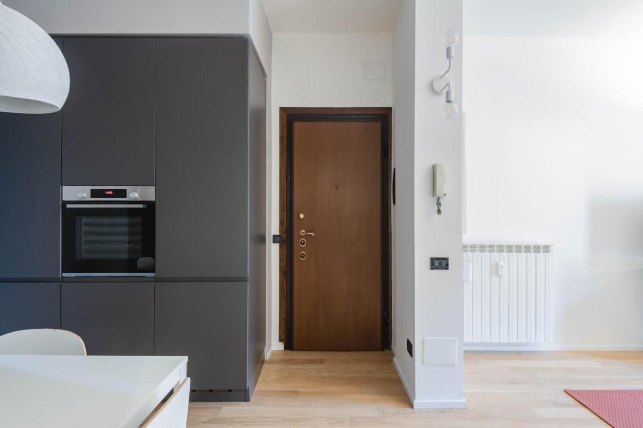 Easylife - Accogliente Trilocale A Porta Romana Relax E Stile Moderno Nel Cuore Di Milano المظهر الخارجي الصورة